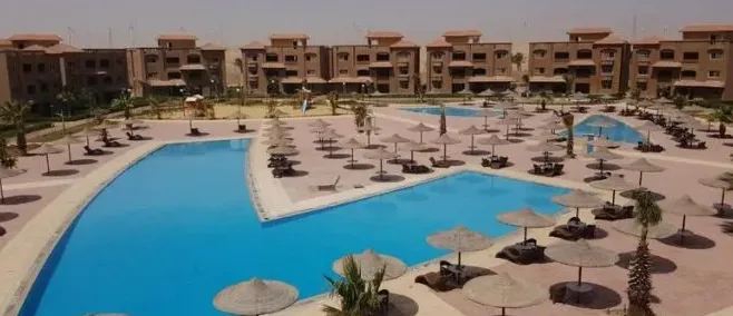 Village Malibu 2