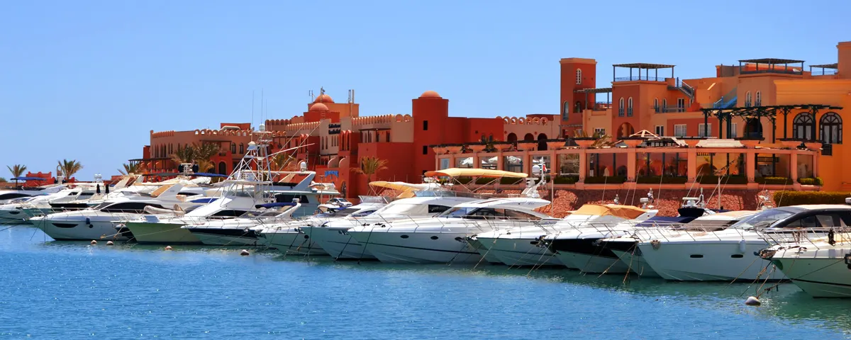 New Marina FANADIR