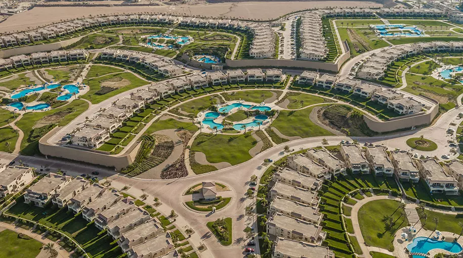 قرية لافيستا العين السخنة master plan